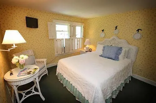 Metivier Inn Mackinac Island